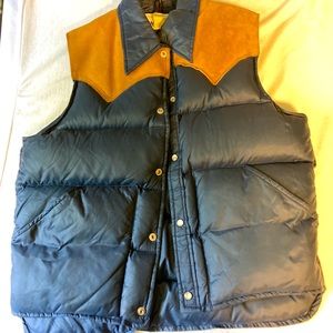 1970s vintage Woolrich down leather vest